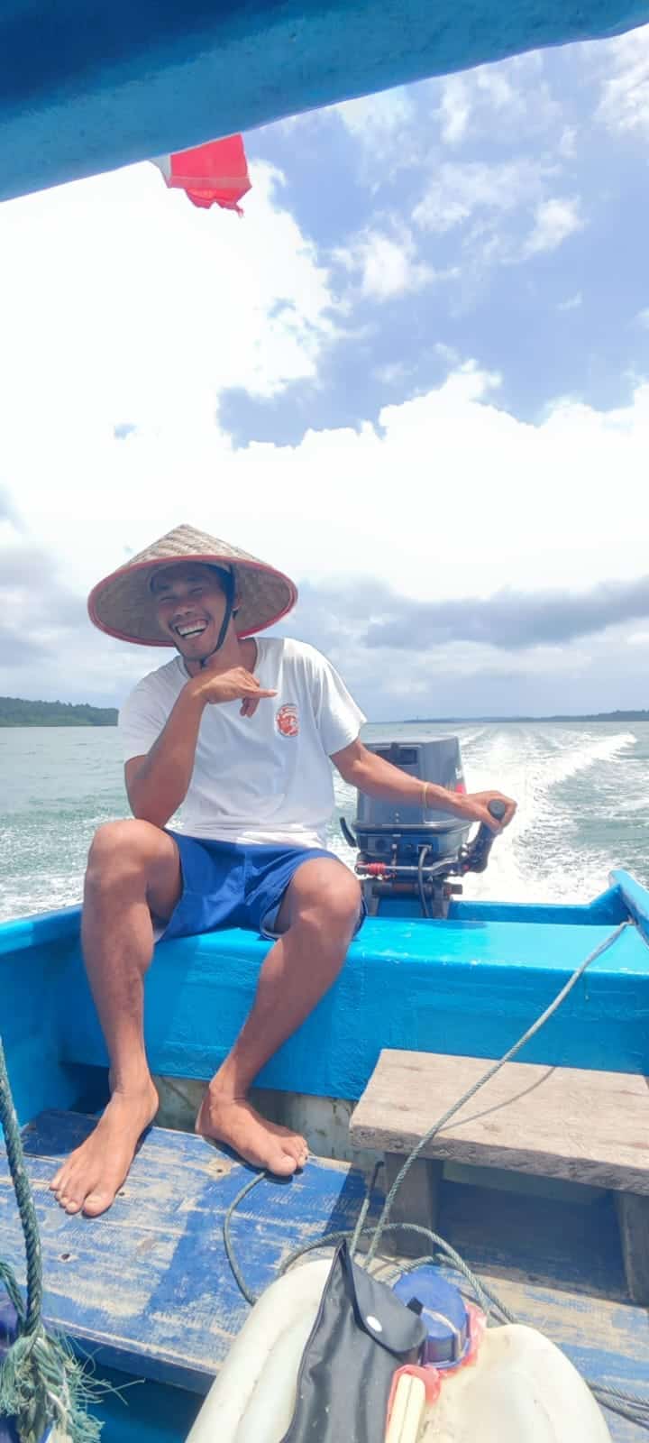 Johan — Mentawai local surfer and Pulau Asli Tour field partner
